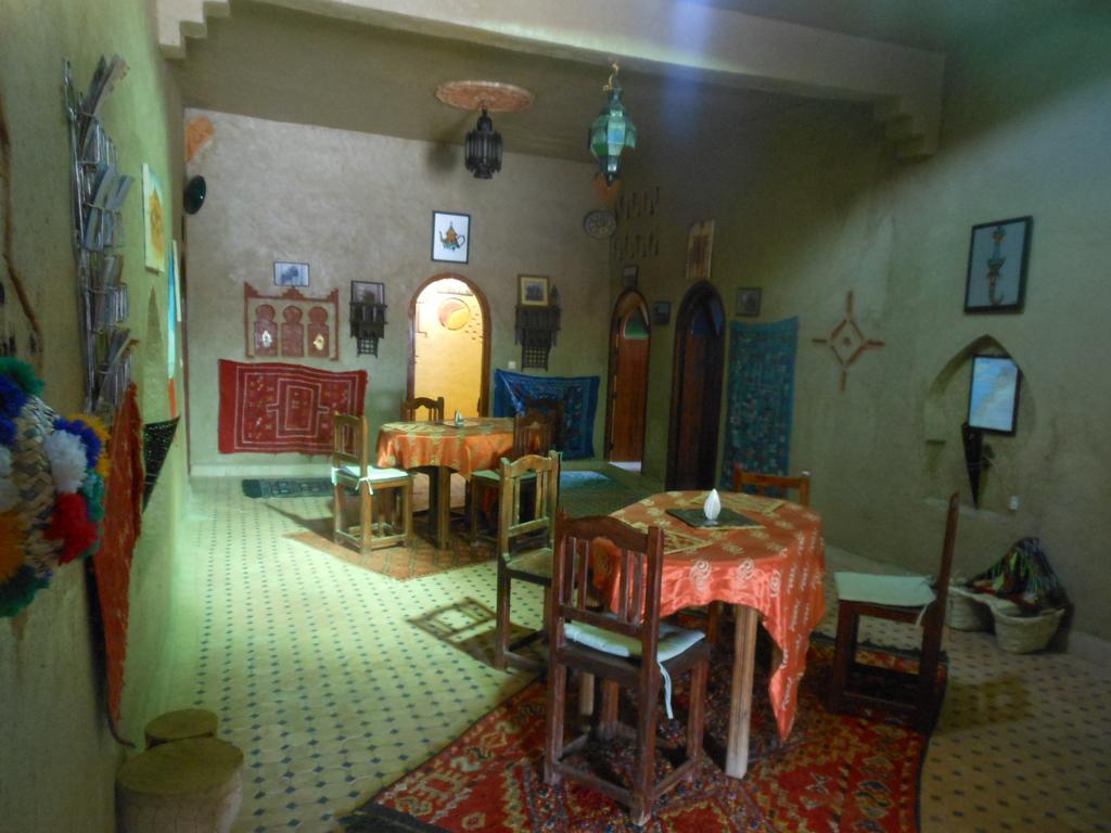 Riad Aicha & Camel Trekking Мерзуга Экстерьер фото