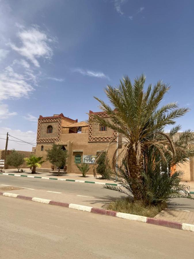 Riad Aicha & Camel Trekking Мерзуга Экстерьер фото